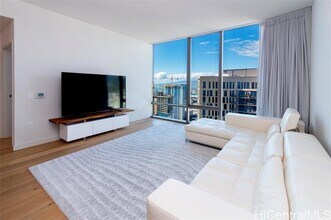 1001 Queen St in Honolulu, HI - Building Photo - Building Photo