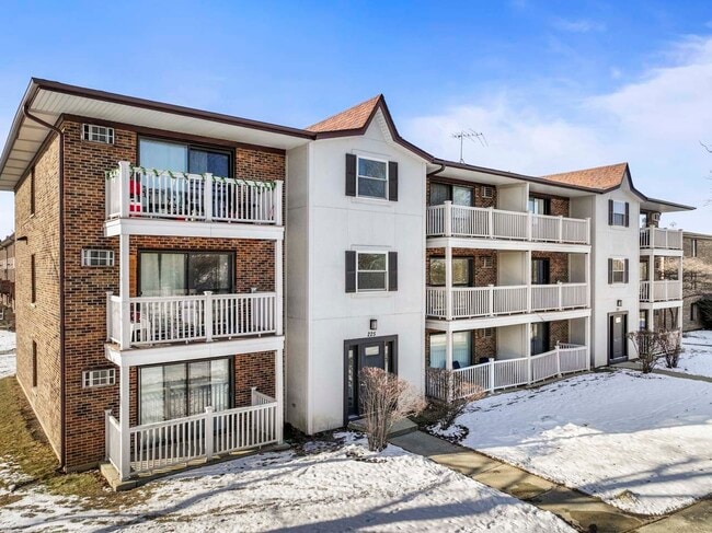 property at 225 S Gregory St