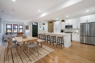 1839 N Humboldt Blvd in Chicago, IL - Building Photo - Building Photo