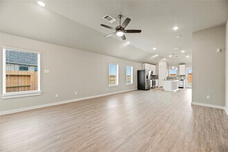 21670 Sandy Dune Dr in Cypress, TX - Building Photo - Building Photo