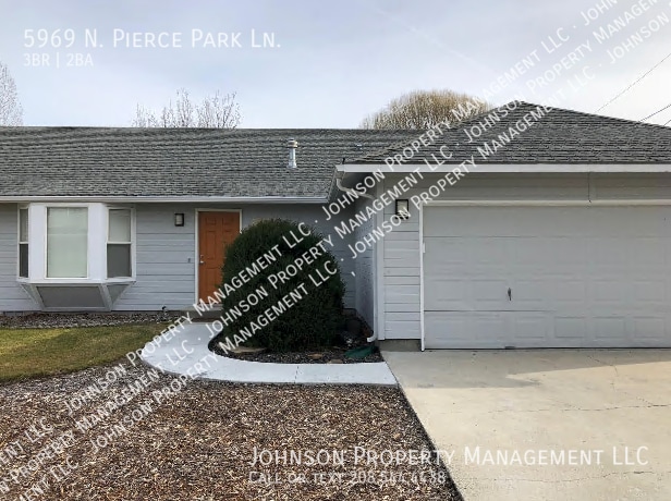 property at 5969 N Pierce Park Ln