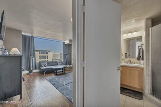 280 Island Ave in Reno, NV - Building Photo - Building Photo