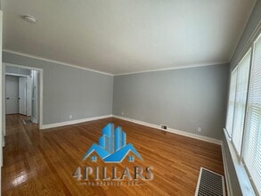 1715 Parkview Ave in Whiting, IN - Building Photo - Building Photo