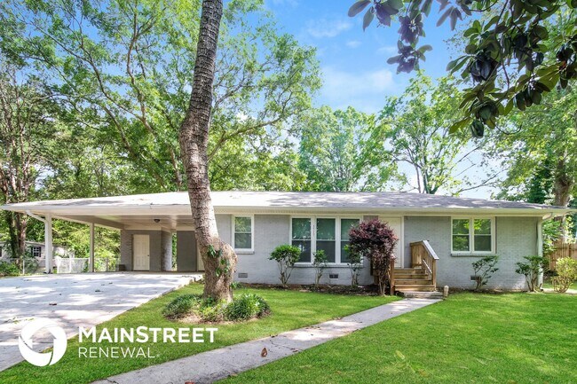 property at 3717 Loren Dr
