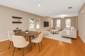 1021 Joe Annie St in Houston, TX - Building Photo - Building Photo