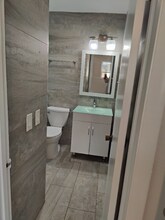 7839 N Bayshore Dr in Miami, FL - Building Photo - Building Photo