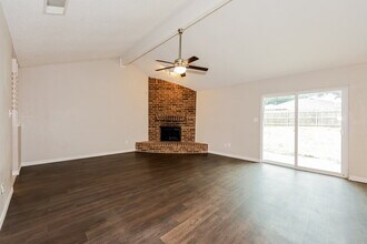 6214 Big Springs Dr in Arlington, TX - Building Photo - Building Photo