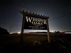 Whisper Oaks Apartments in Crosby, TX - Building Photo