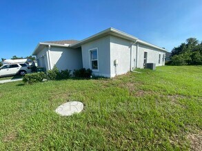 13238 Keystone Blvd in Port Charlotte, FL - Building Photo - Building Photo