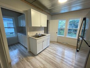 909 Forest St in Wausau, WI - Building Photo - Building Photo