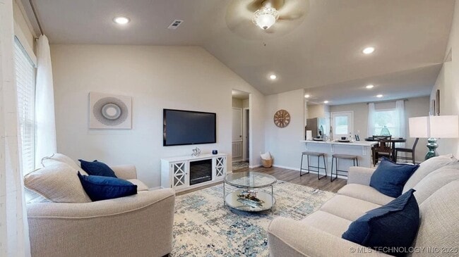 16405 S 87th E Ave in Bixby, OK - Building Photo - Building Photo