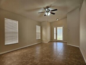 3125 Whitley Bay Ct in Land O Lakes, FL - Building Photo - Building Photo