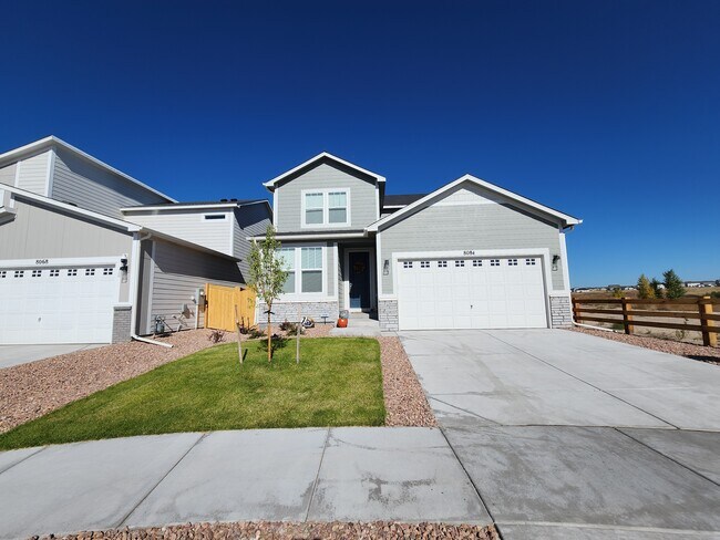 8084 Moosejaw Dr in Colorado Springs, CO - Building Photo - Building Photo