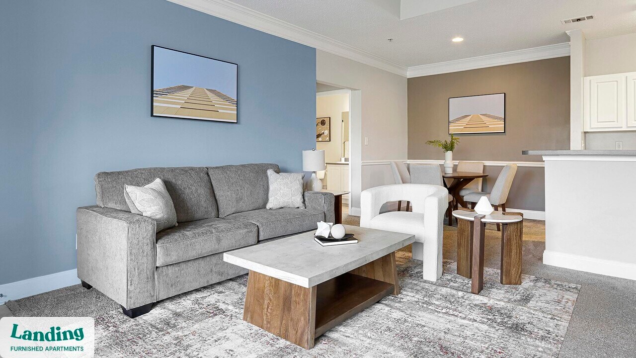 100 Crossing Blvd in Mcdonough, GA - Building Photo