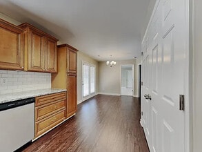 1518 Hawkcrest Ln in Winston-Salem, NC - Building Photo - Building Photo