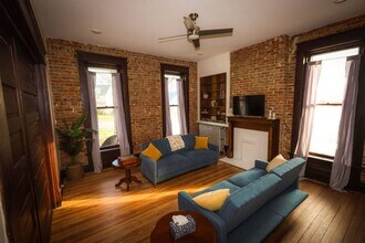 1347 Park St in Bowling Green, KY - Building Photo - Building Photo