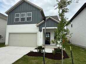 5800 Beverly Pr Rd in Del Valle, TX - Building Photo - Building Photo