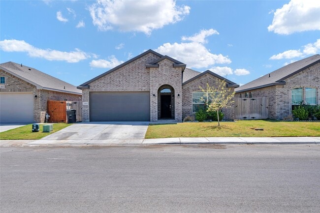 property at 3119 Mearns Ct