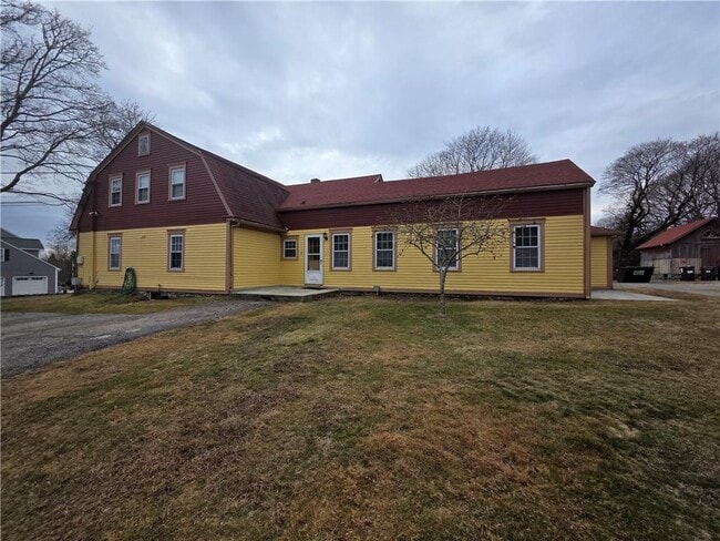 property at 354 Old Boston Neck Rd