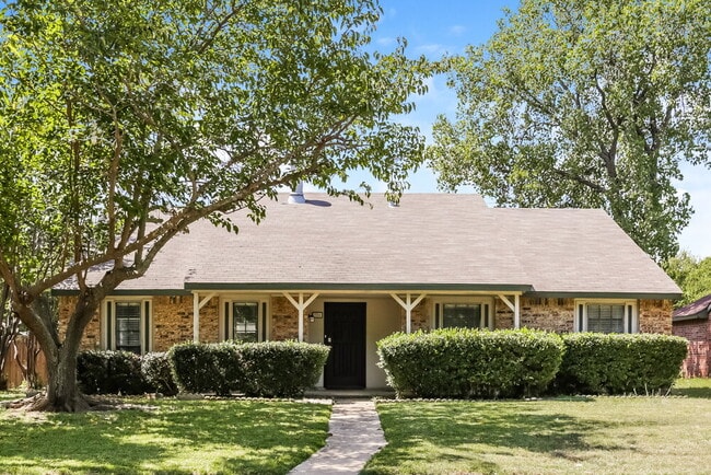 property at 304 Matterhorn St