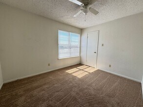 3001 Lake Rd-Unit -# B in Killeen, TX - Foto de edificio - Building Photo