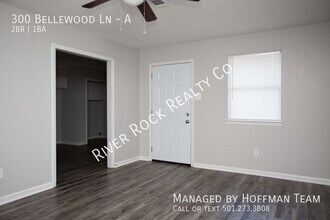300 Bellewood Ln, Unit A in Jacksonville, AR - Building Photo - Building Photo