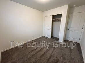 2624 W McComb Ave in Porterville, CA - Building Photo - Building Photo