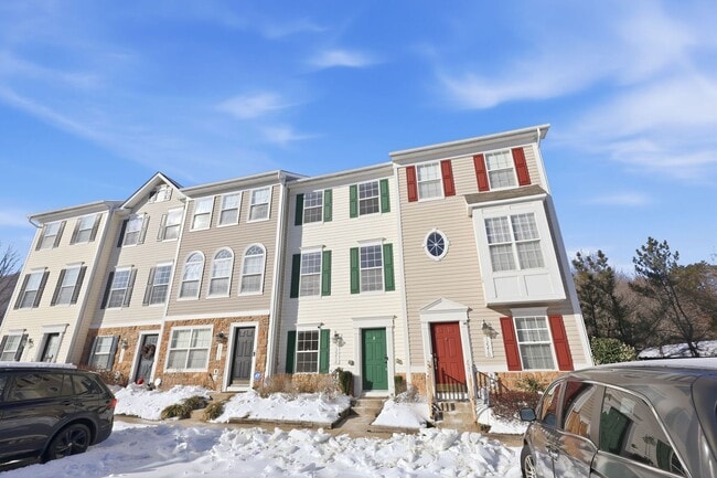 12212 Densmore Ct in Woodbridge, VA - Building Photo - Building Photo