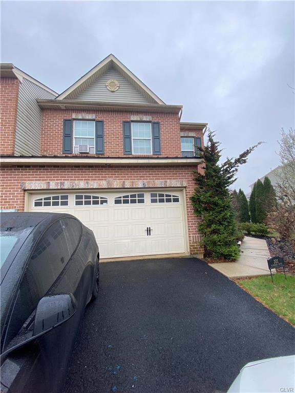 301 Milkweed Dr in Allentown, PA - Building Photo - Building Photo