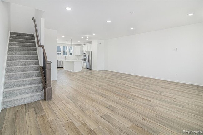 43071 Atwood Ave in Novi, MI - Building Photo - Building Photo