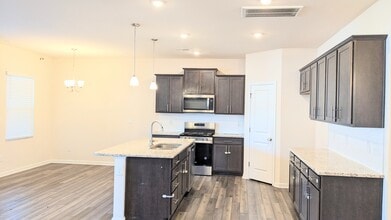 124 Bison Park Dr in Garner, NC - Building Photo - Building Photo