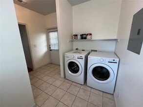 2108 E 14th St in Austin, TX - Building Photo - Building Photo