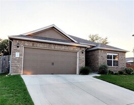 300 Bright Star Ln in Georgetown, TX - Building Photo
