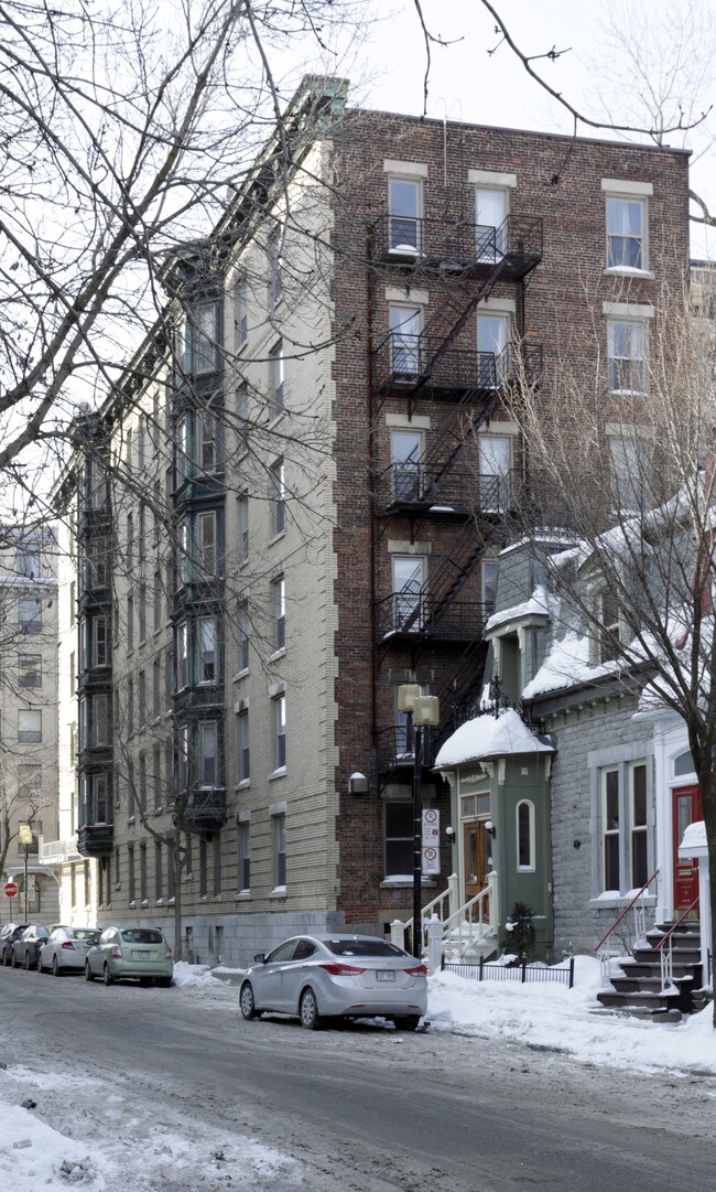 Claridge Apartments in Montréal, QC - Building Photo - Building Photo