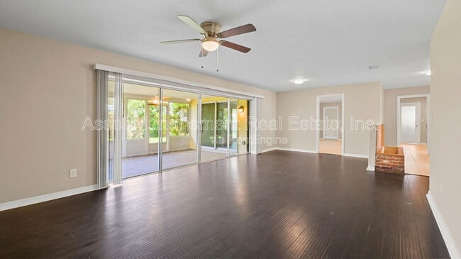 14010 102nd Ave in Largo, FL - Building Photo - Building Photo