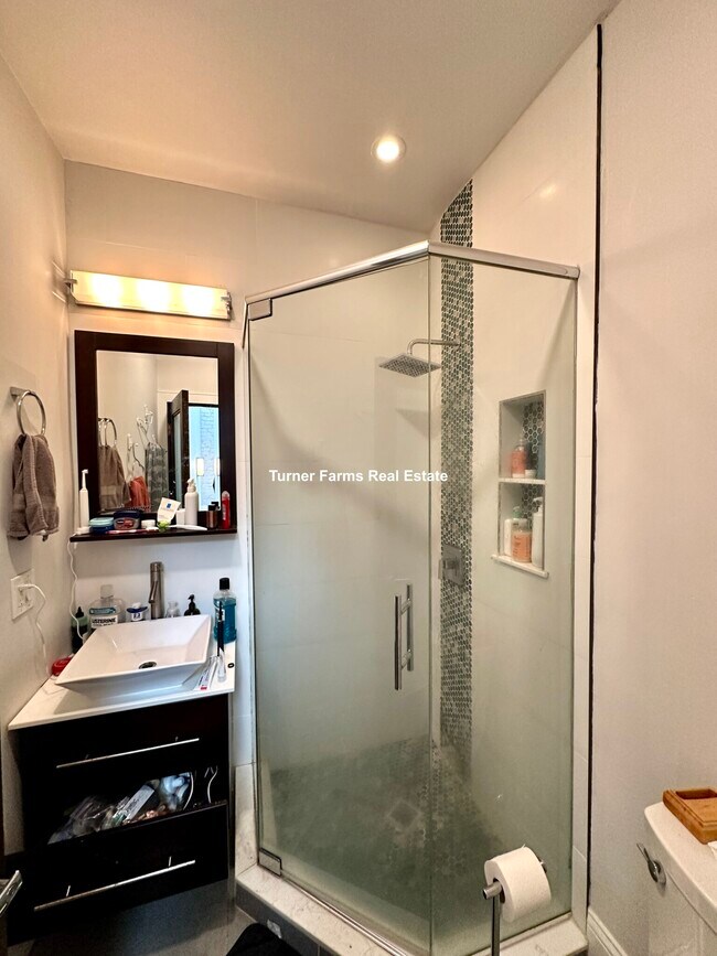 25 Worthington St, Unit 2 in Boston, MA - Building Photo - Building Photo