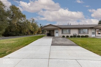 1061 W 10550 S in South Jordan, UT - Building Photo - Building Photo