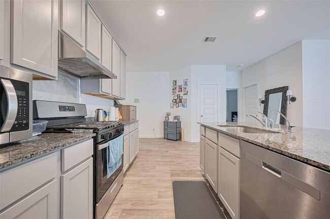 property at 3919 Beltingham Bend Wy