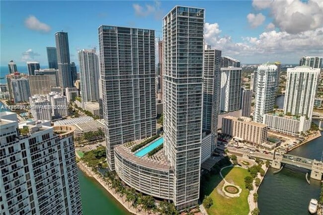 property at 475 Brickell Ave