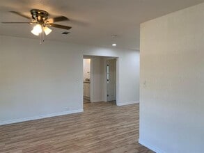 820 W Crawford St in Denison, TX - Building Photo - Building Photo