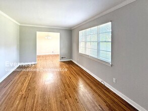 913 21st Ave NW in Center Point, AL - Building Photo - Building Photo