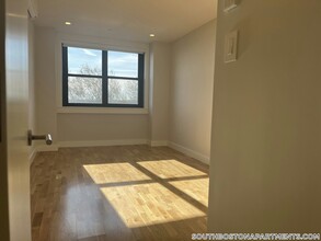 1410 Columbia Rd in Boston, MA - Building Photo - Building Photo