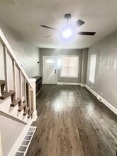 242 N 8th St in Kansas City, KS - Building Photo - Building Photo