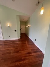 1324 W Chester Pike, Unit 210 in West Chester, PA - Foto de edificio - Building Photo