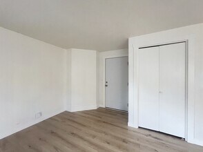 2004 S Leadville Ave in Boise, ID - Foto de edificio - Building Photo