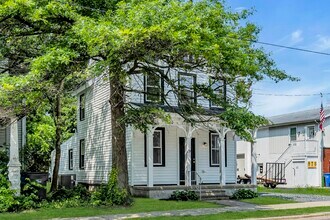19 E Main St in Quinton, NJ - Building Photo - Building Photo