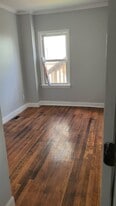 13 Center St in Woburn, MA - Building Photo