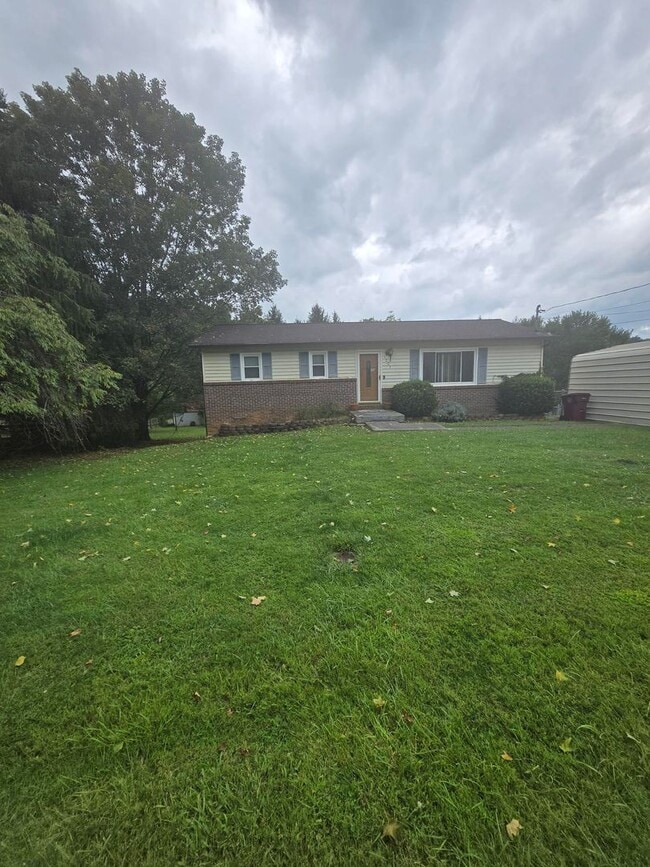 property at 1301 Cobblestone Ct