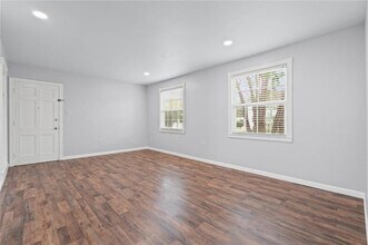 214 Upham St in Mobile, AL - Building Photo - Building Photo