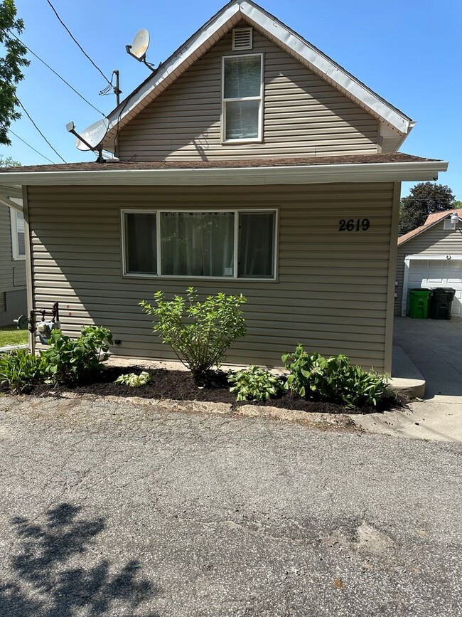 property at 2619 Short St